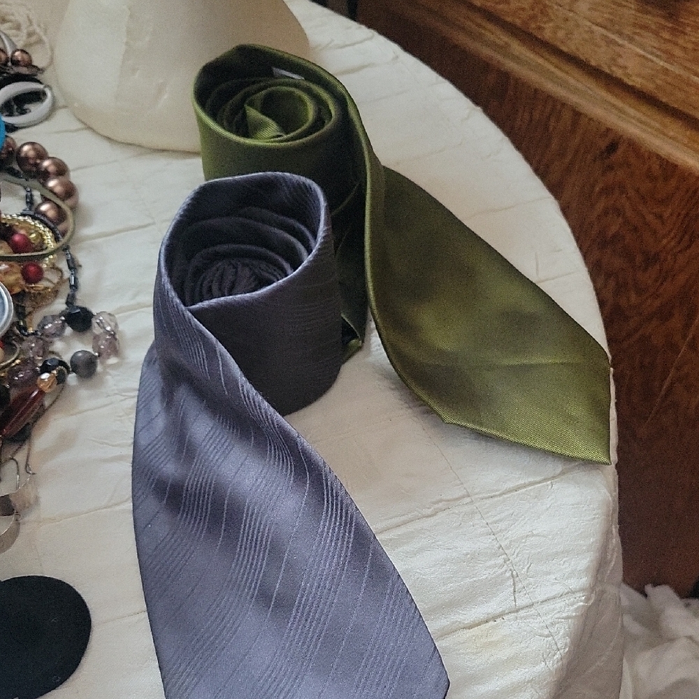 PROTOCOL Green and Gray Men's Ties